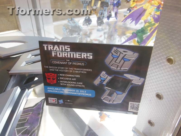 Transformers Sdcc 2013 Preview Night  (66 of 306)